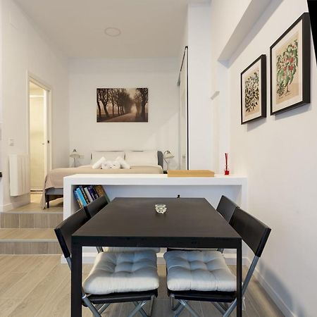 1 Bedroom 1 Bathroom Furnished - Av De America - Studio - Mintystay Madrid Exterior foto